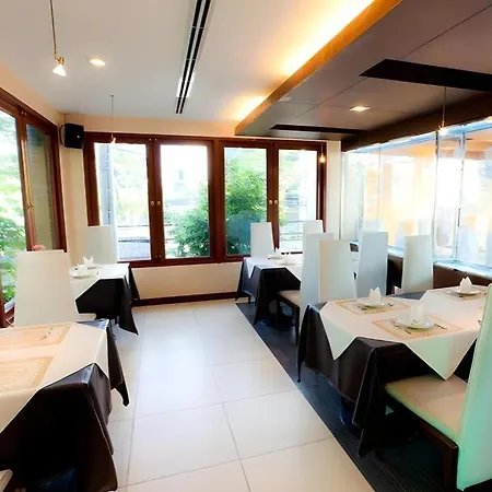 The Residence Airport & Spa Hotel